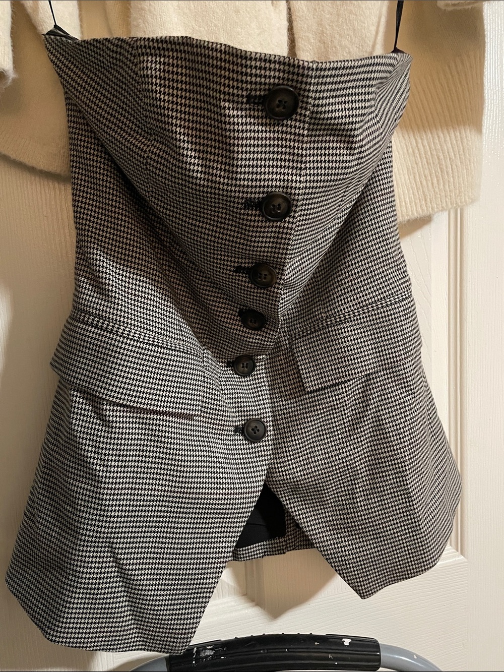 Women's Houndstooth Button-Front Strapless Vest Jacket - Black & White